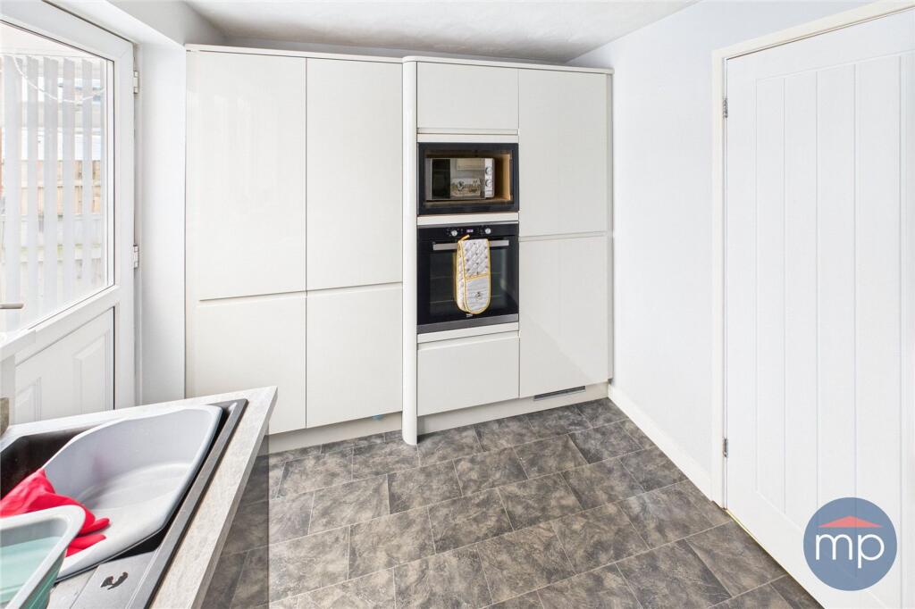 House in Stockton-on-Tees - More