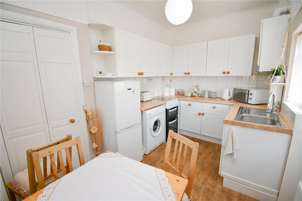 House in Wirral, Liverpool City Region - View 5