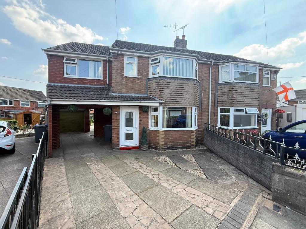 Main image of property: Elkstone Close, Tunstall, Stoke on Trent, ST6 5UU