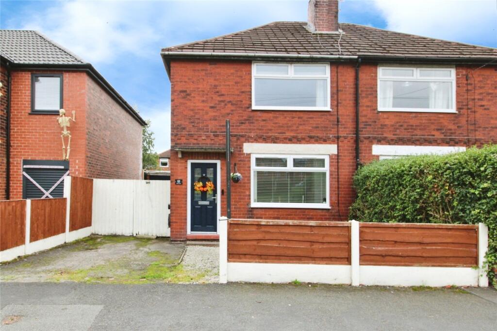 Main image of property: Agecroft Road, Pendlebury, Swinton, Manchester, M27