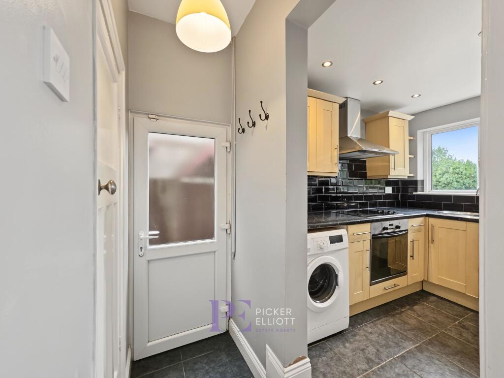 House in North Warwickshire, Chapel End, Hartshill - View 4