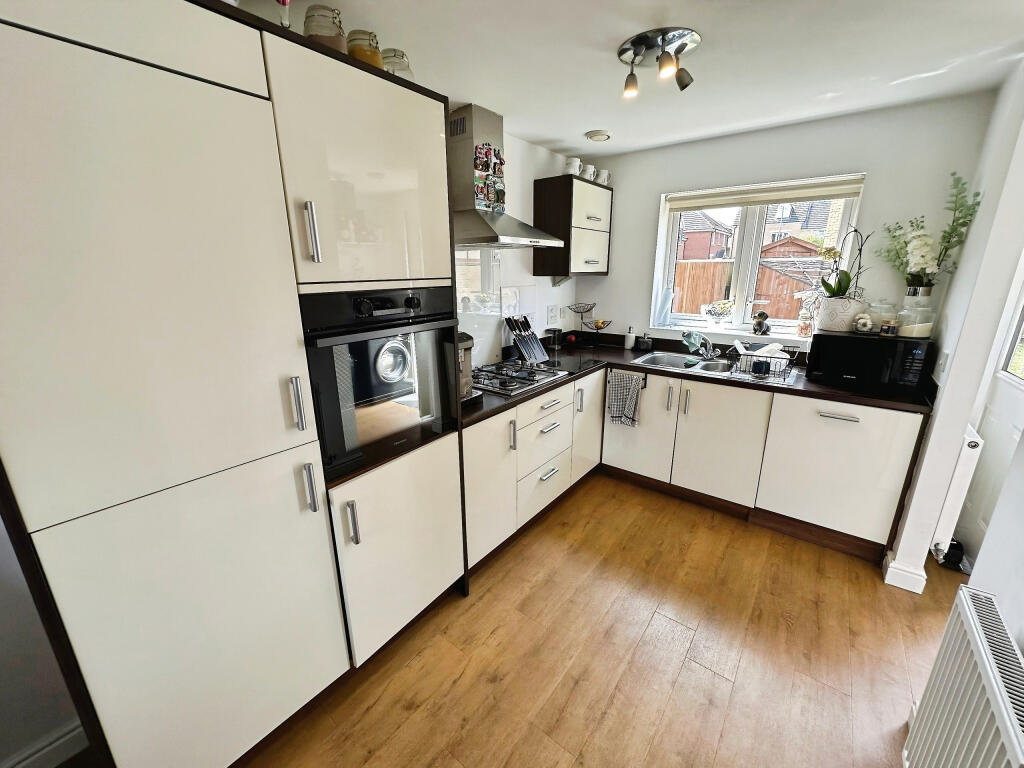 House in South Kesteven, Bourne - View 2