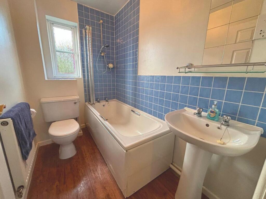House in Northampton - View 5