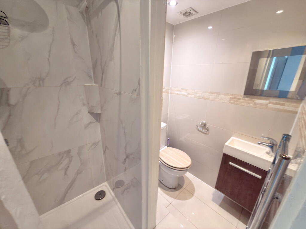 House in Harrow - More