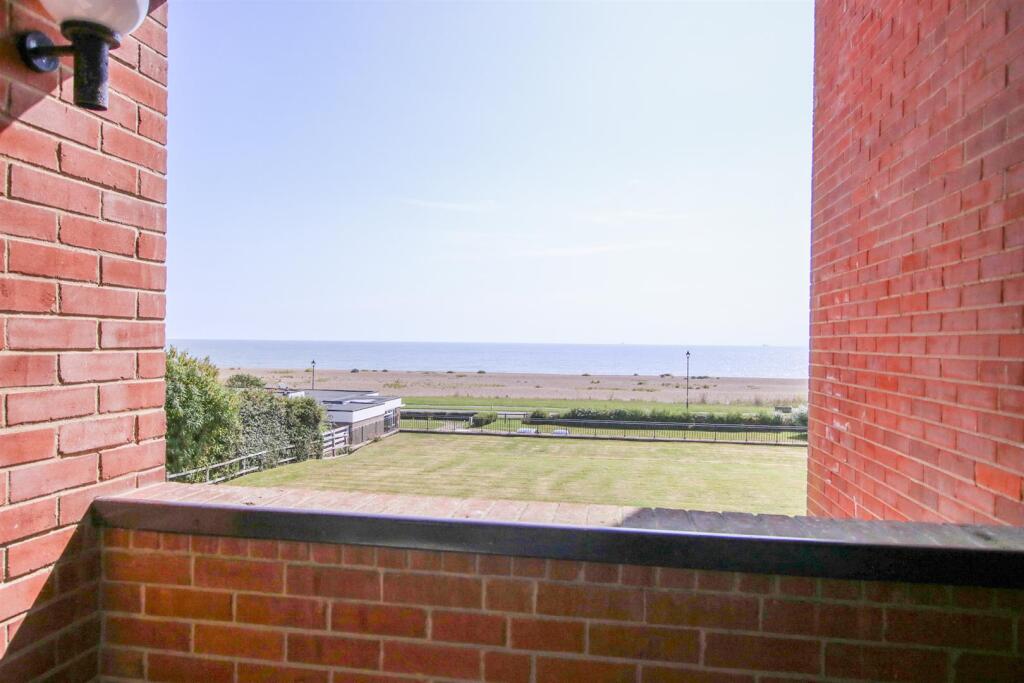 St. Peters Road, Aldeburgh photo 2