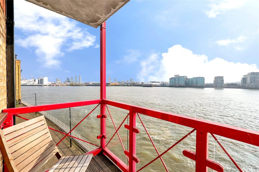 Main image of property: Caledonian Wharf, E14