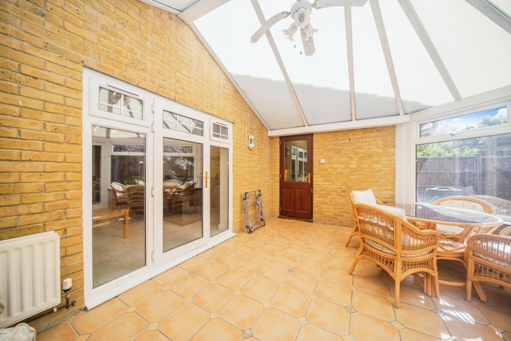 House in Southampton - View 5