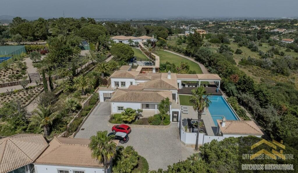 Main image of property: Porches, Algarve