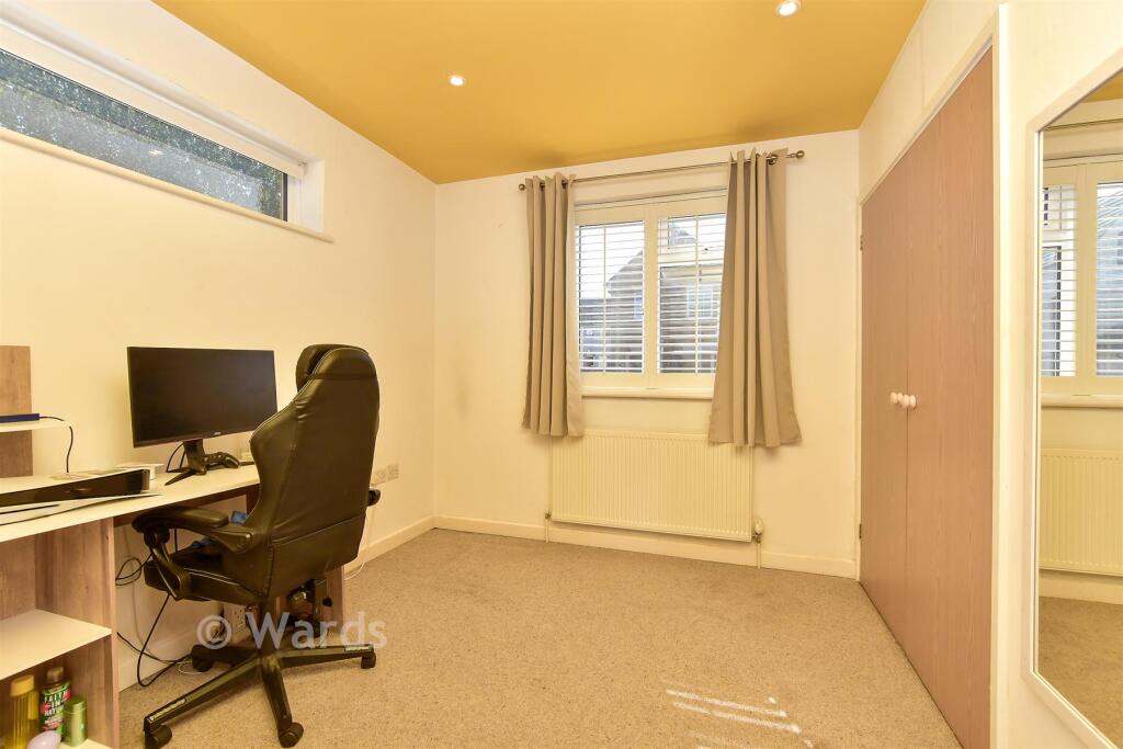 Apartment in Swale, Teynham - More