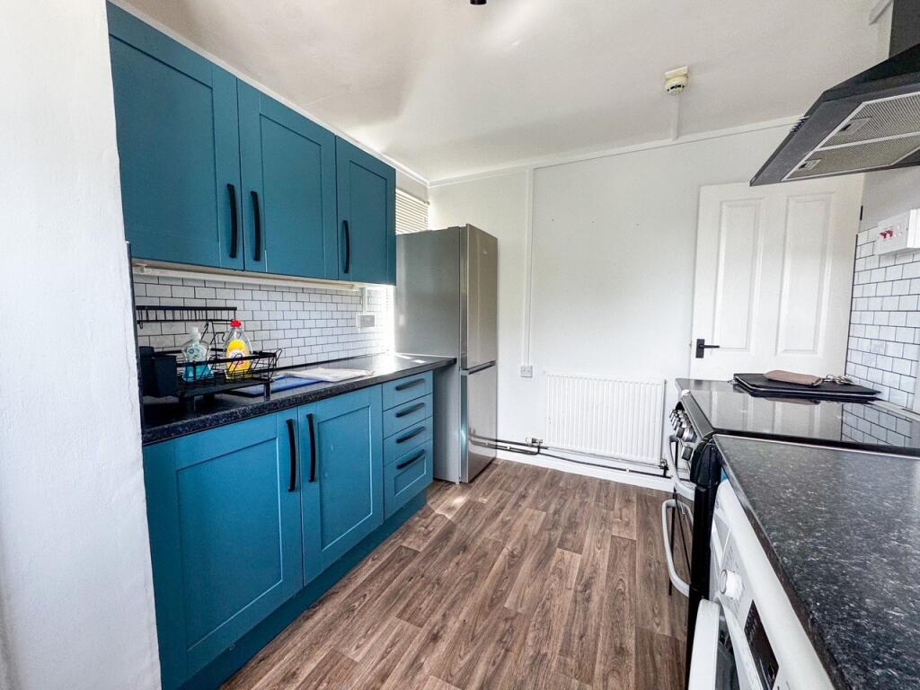 Apartment in Bristol - View 5