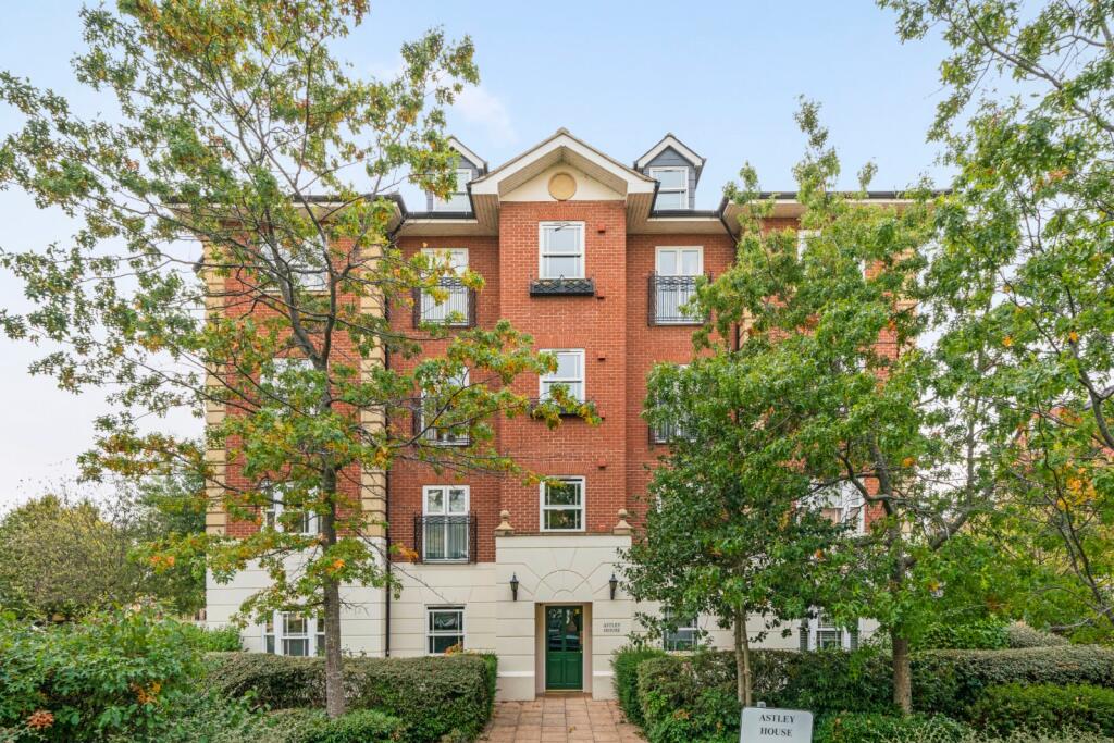 Apartment in London - View 2