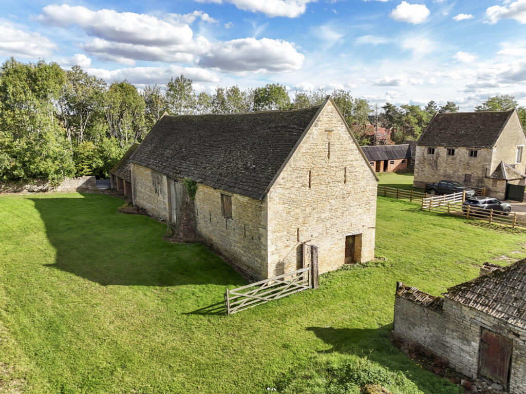 Chapel Street, Warmington, Northamptonshire, PE8 photo 3