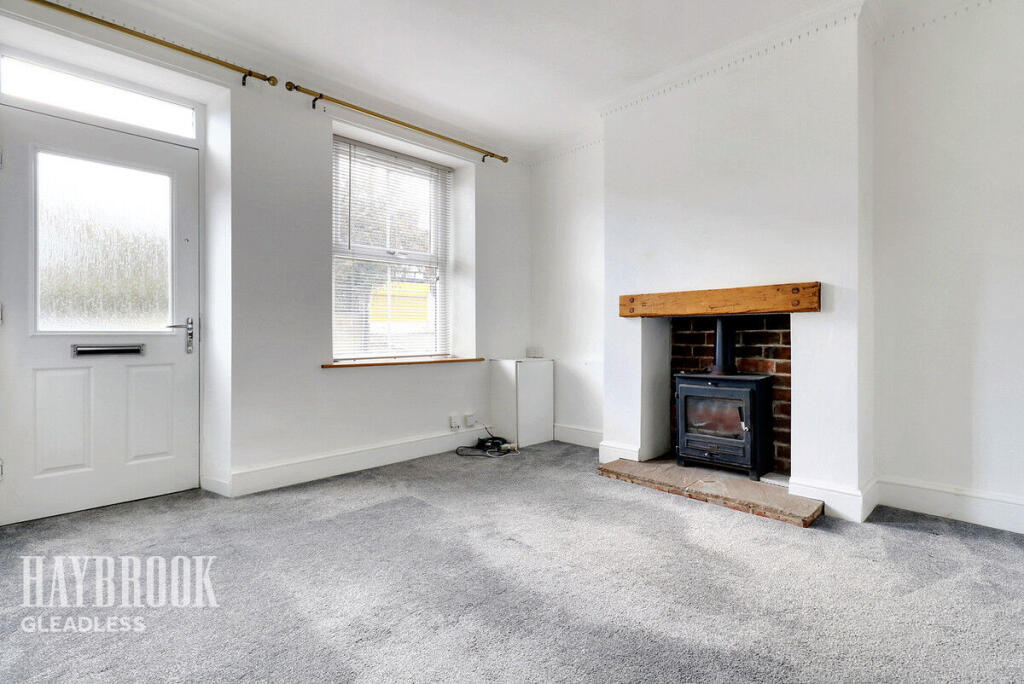 2-bed semi-detached on Alnwick Road, Sheffield, £150,000