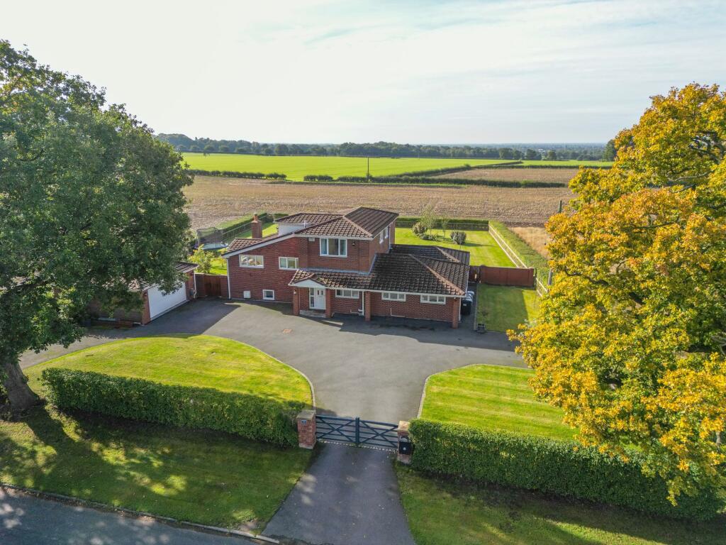 5-bed detached on Beggarmans Lane, Knutsford, £1,400,000