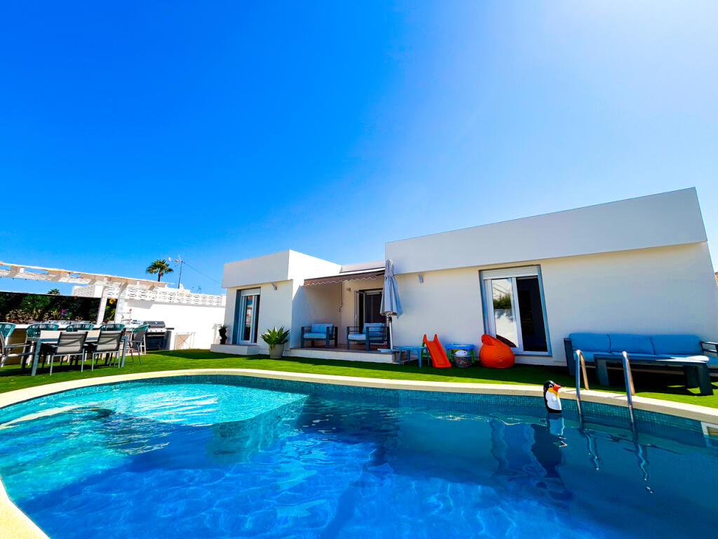 Main image of property: Murcia, Mar De Cristal