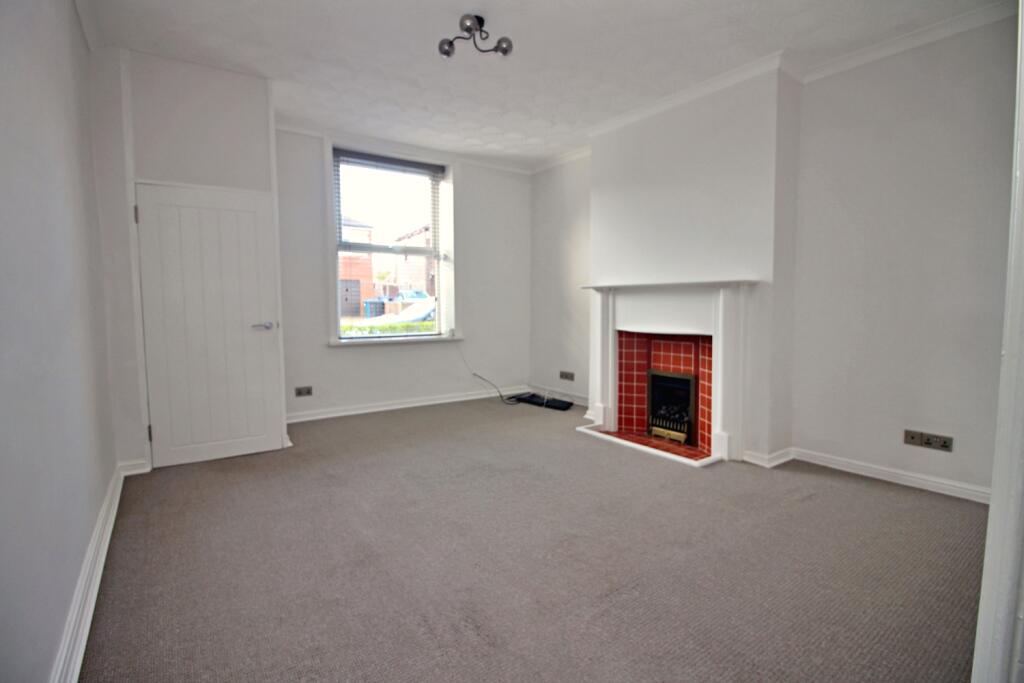 446 Helmshore Road, Helmshore, Rossendale photo 5