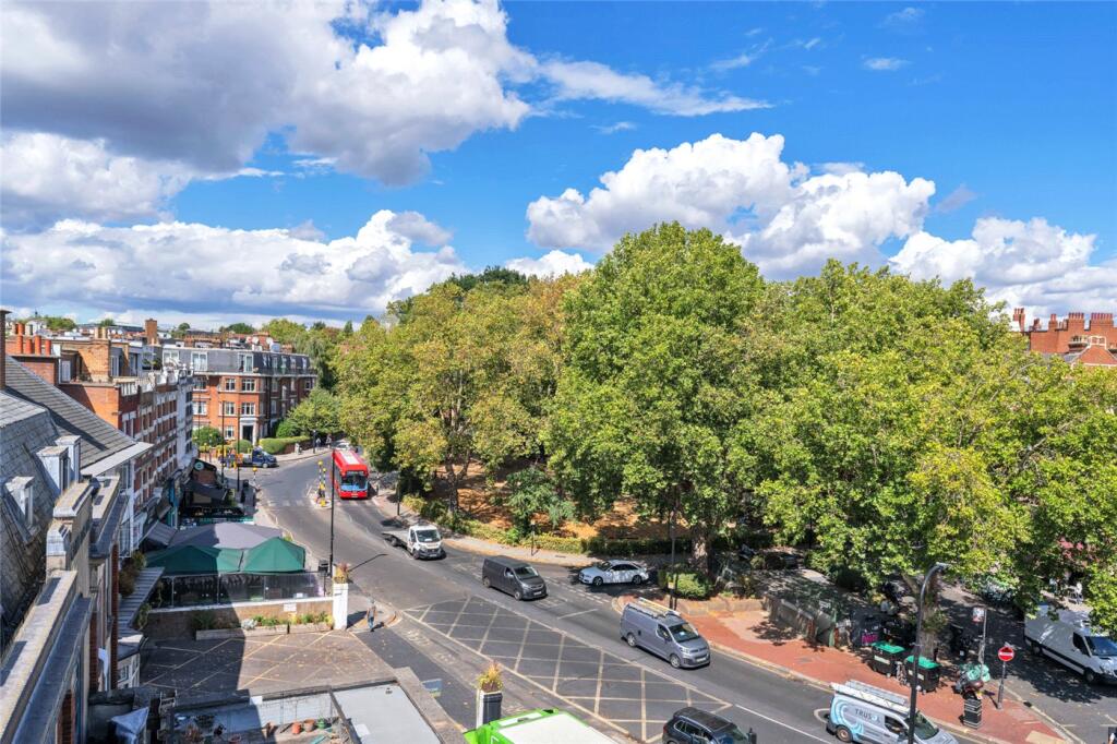 Apartment in London - View 4