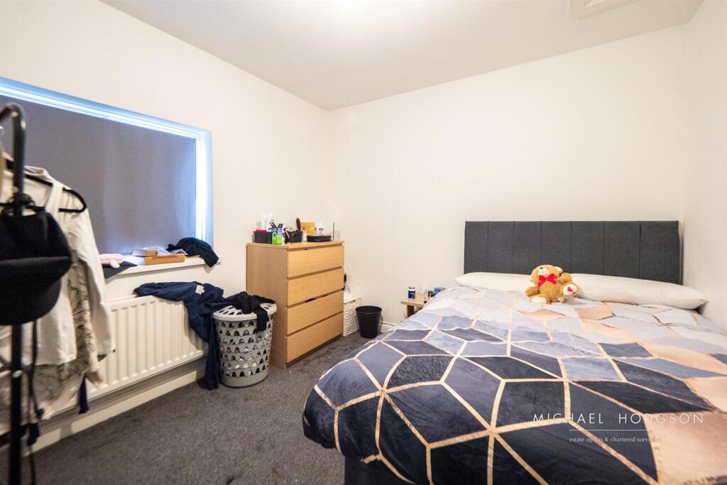 Azalea Terrace North, Ashbrooke, Sunderland photo 2