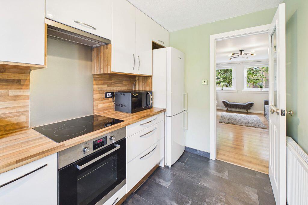 Apartment in Edinburgh - More