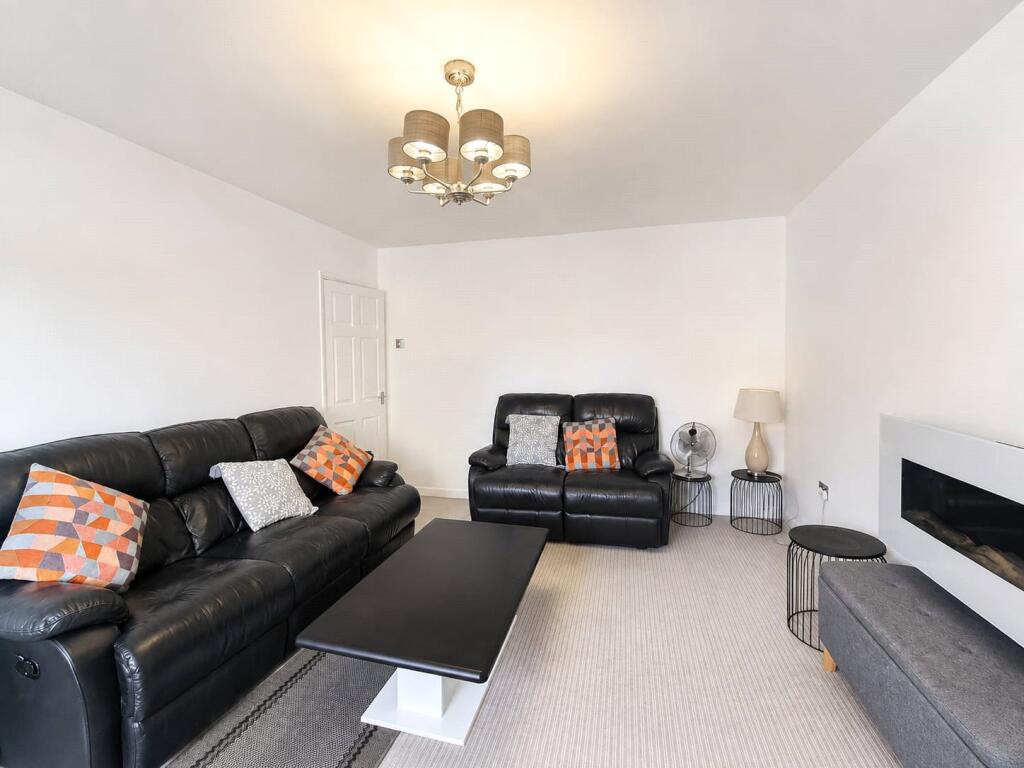 Apartment in Leicester - View 3