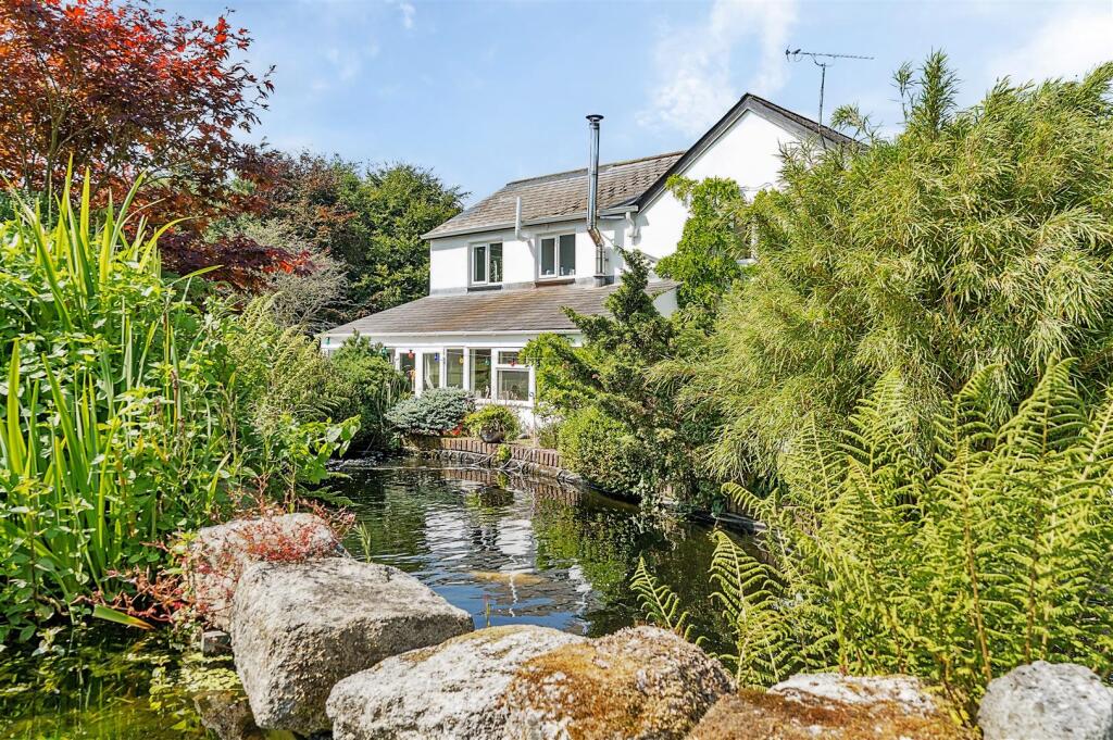 Main image of property: Hallew, St Austell