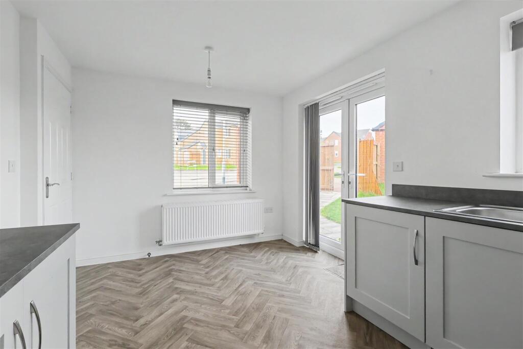 House in Nottingham - View 4