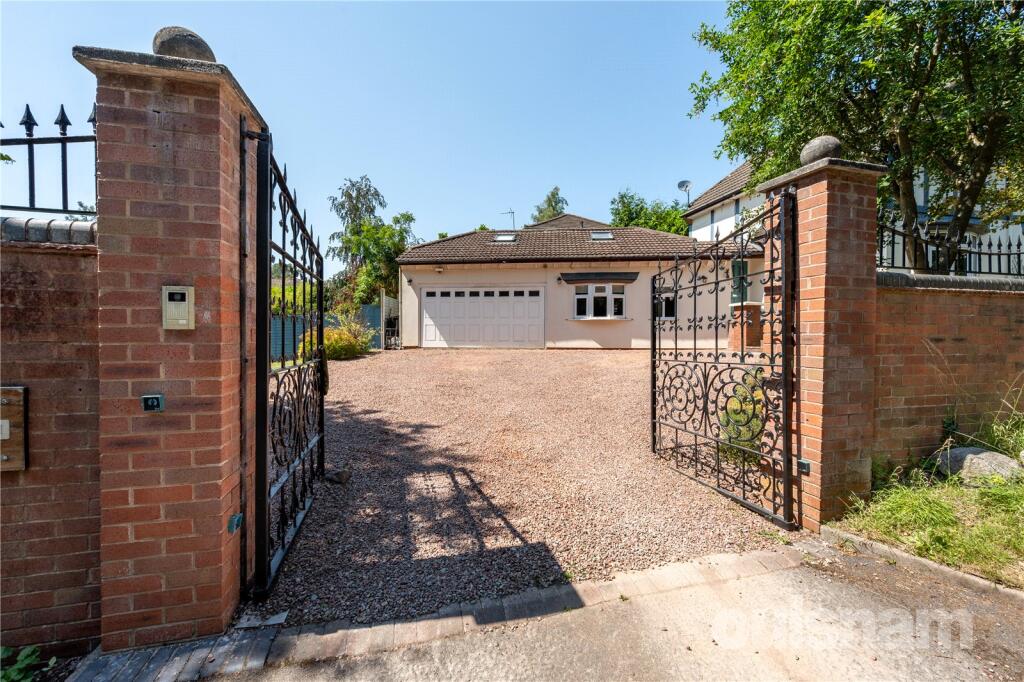 House in Bromsgrove, Lickey and Blackwell CP - View 3