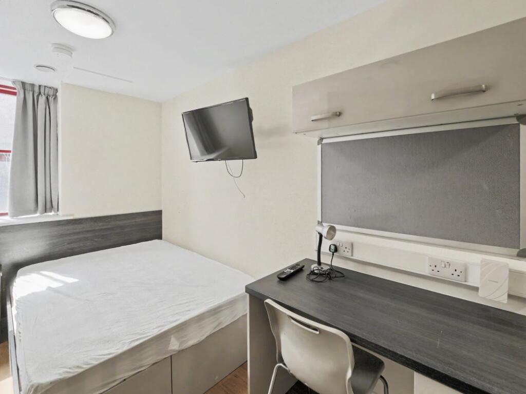 Apartment in Nottingham, Nottinghamshire - More