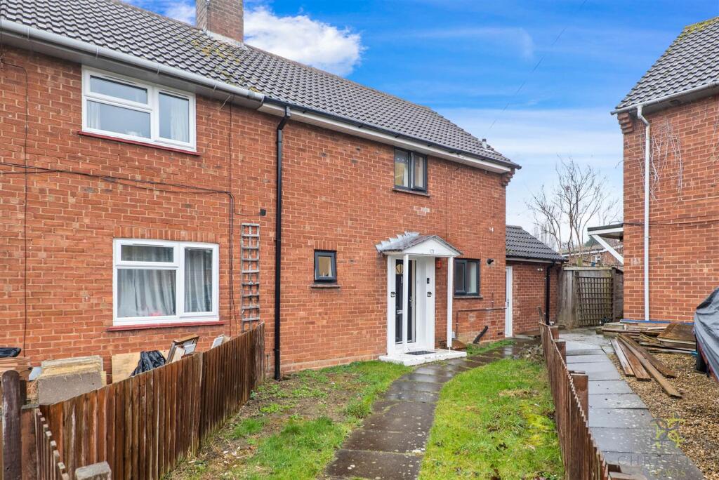 Main image of property: Battleton Road, Evesham