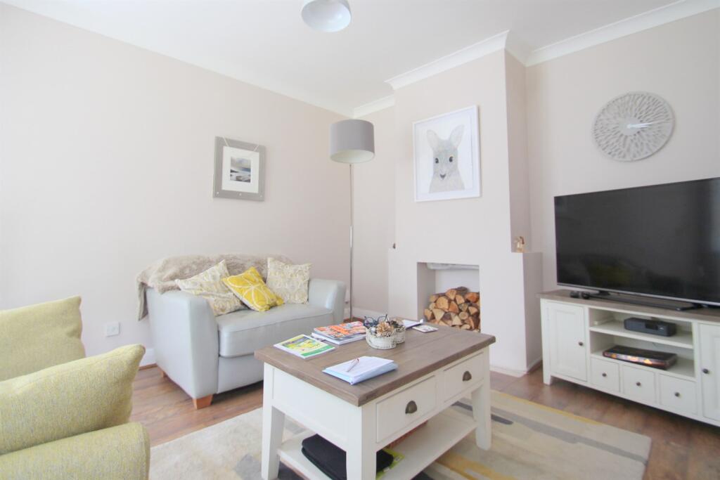 House in London - View 2