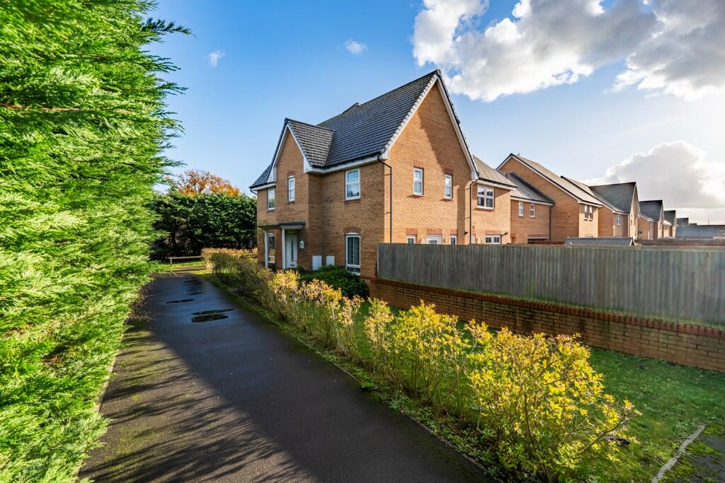 Main image of property: Luck Road, Bursledon, Hampshire, SO31