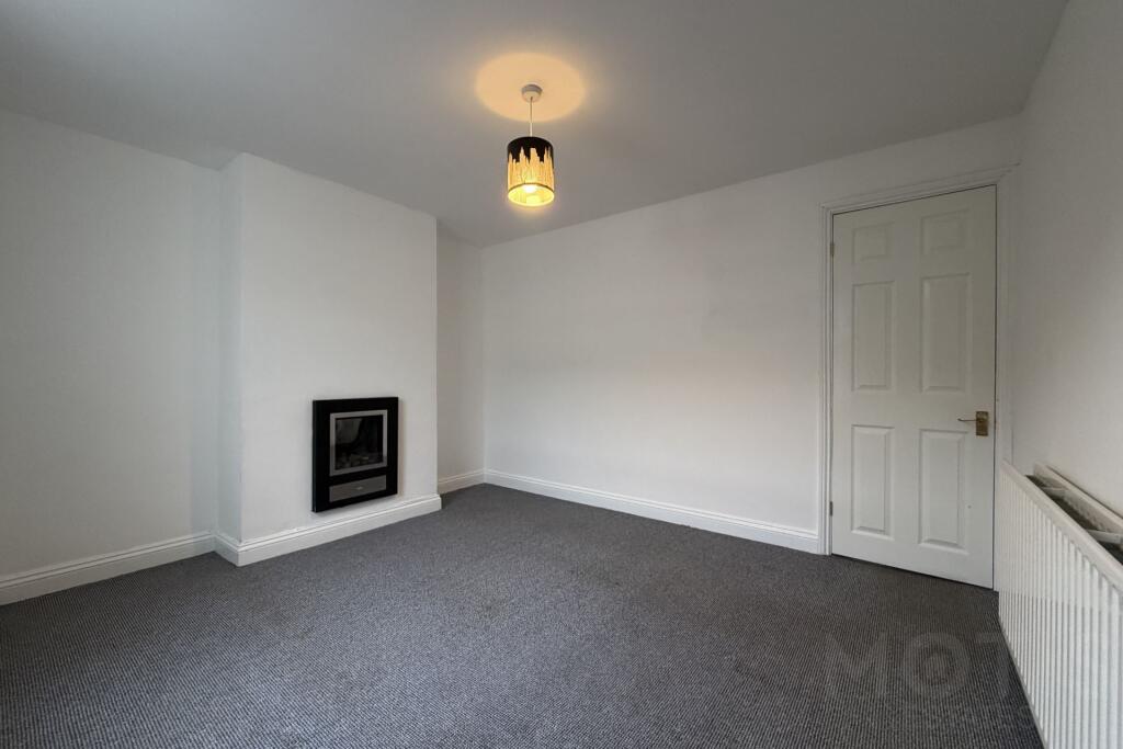 House in Folkestone, Cheriton - View 4