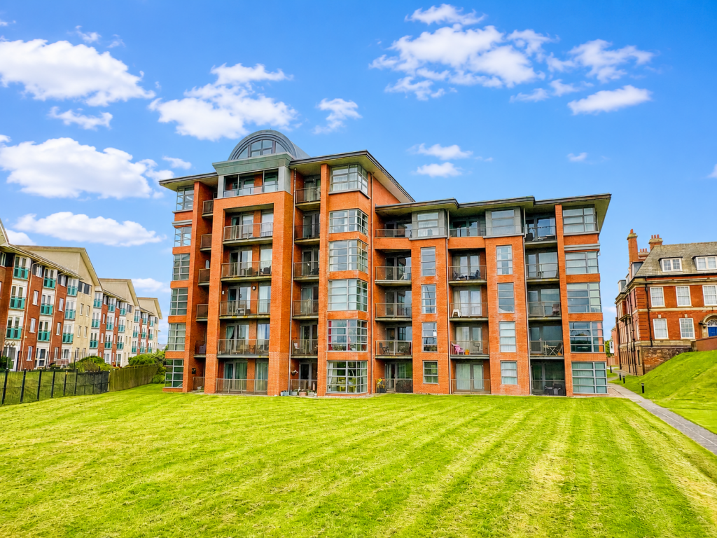 Main image of property: 164 Queens Promenade, Bispham, FY2