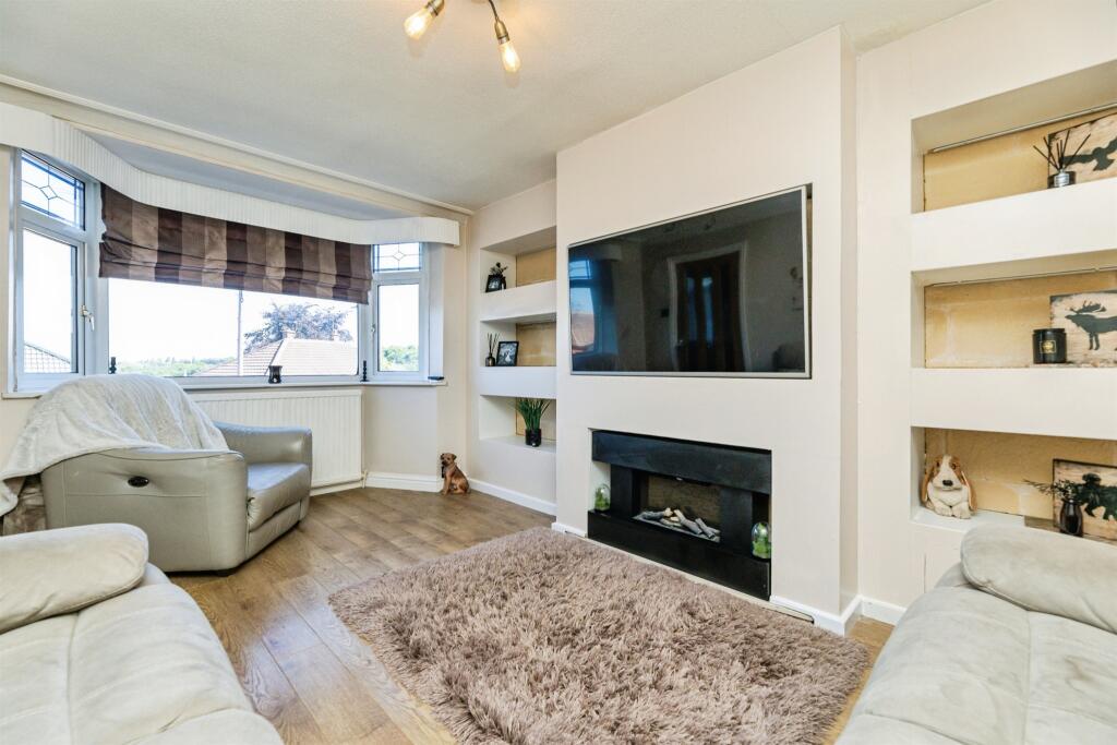 Woodland Way, Herringthorpe, Rotherham photo 3