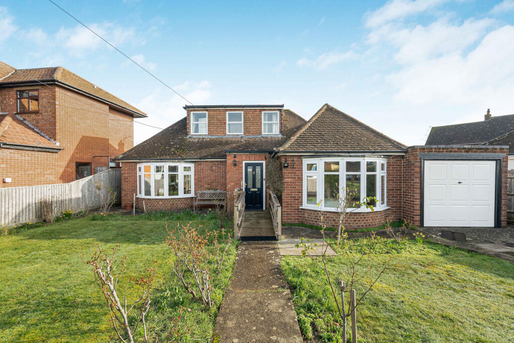 Main image of property: Ernest Road, Didcot, OX11