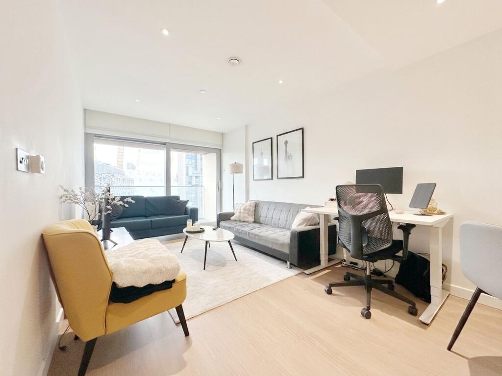 Main image of property: Riverside Penninsula, Greenwich Penninsula, SE10