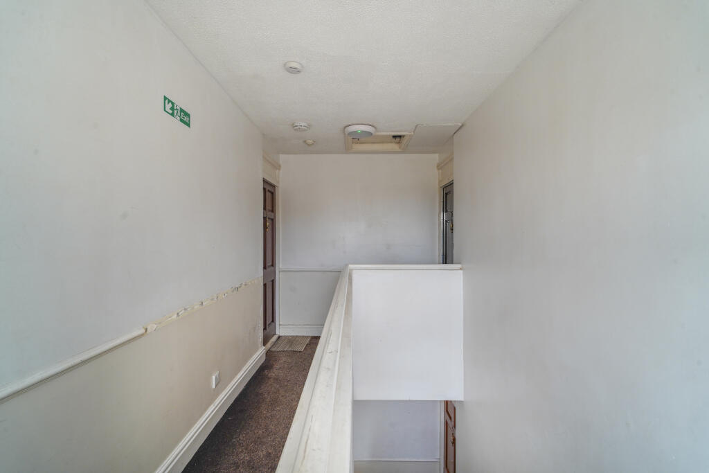 Apartment in Liverpool - More