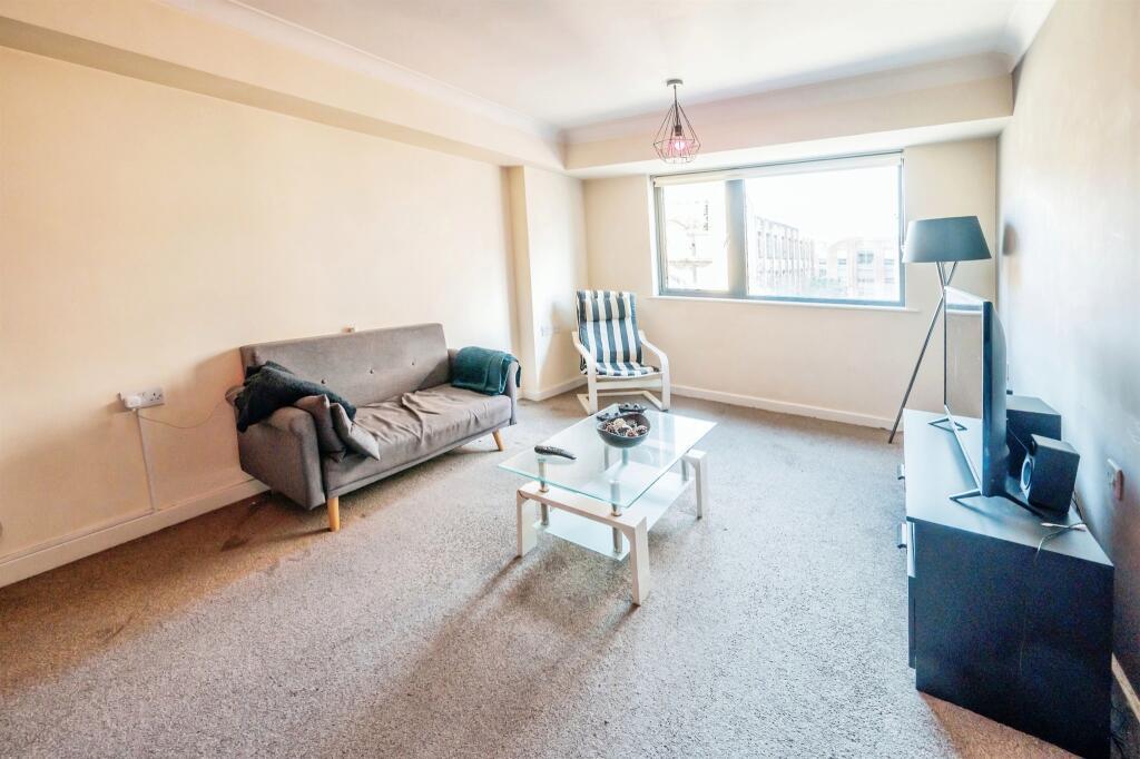 Apartment in Birmingham - View 3