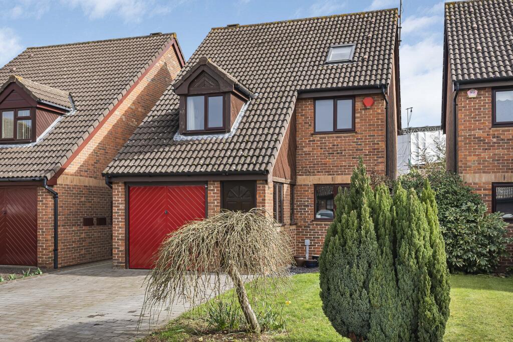 Main image of property: Somersham, Welwyn Garden City, Hertfordshire, AL7