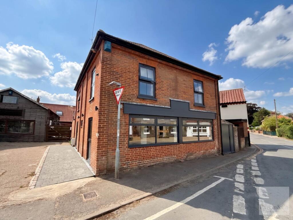 Main image of property: Cawston Road, Aylsham