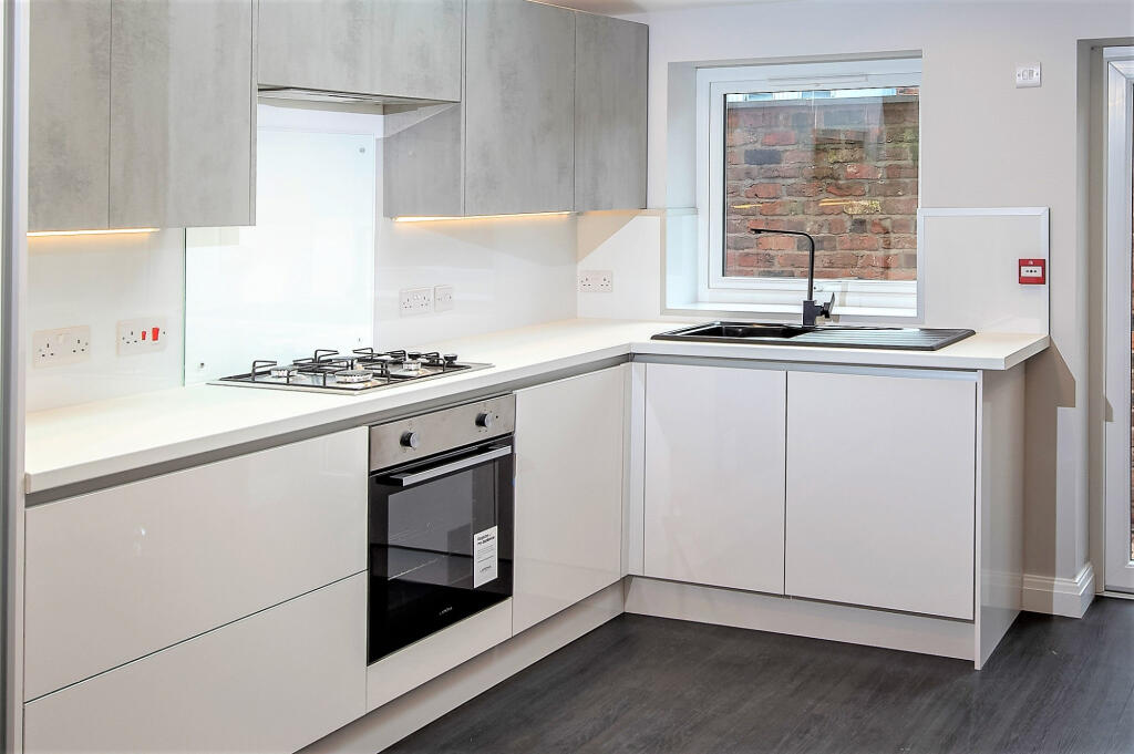 House in Preston, Lancashire - More