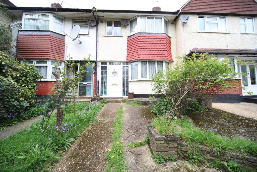 Main image of property: Chaucer Close, London