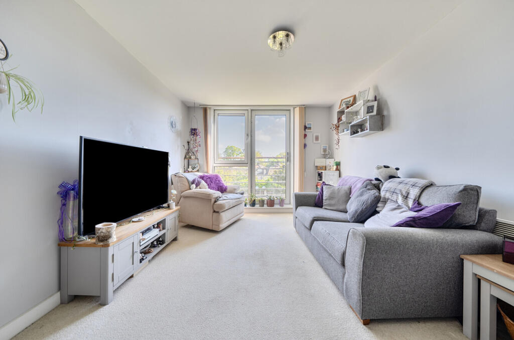 Priory Mews, 44 Station Avenue, Southend-On-Sea photo 3