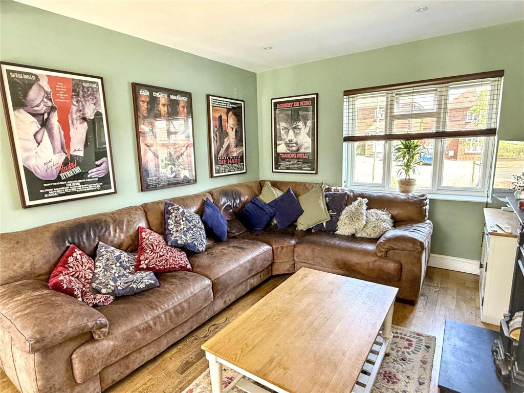 House in Enfield - View 5