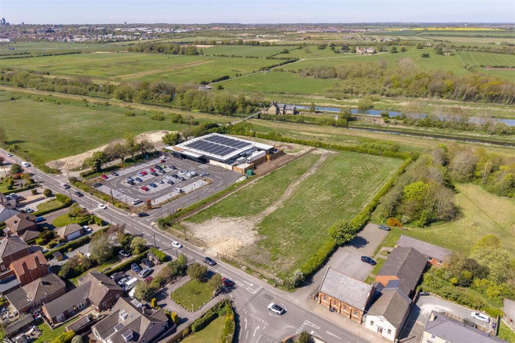 Main image of property: Lincoln Road, Washingborough