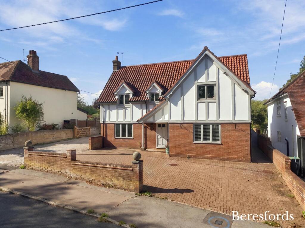 Main image of property: Braintree Road, Dunmow, CM6