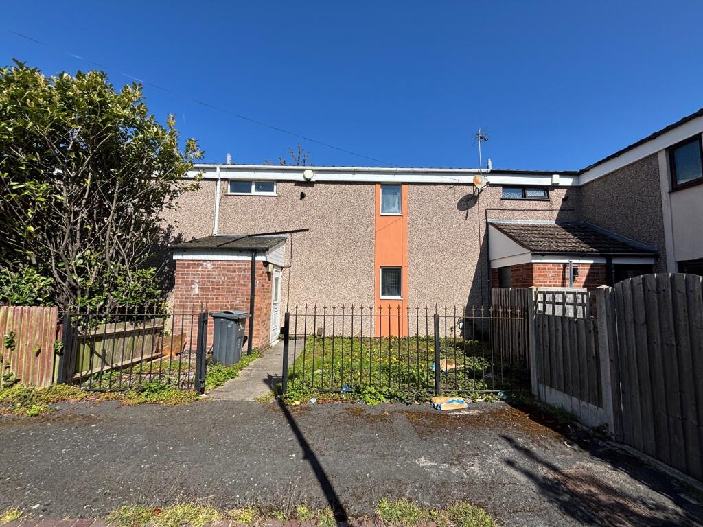 Main image of property: Heathy Rise, B32