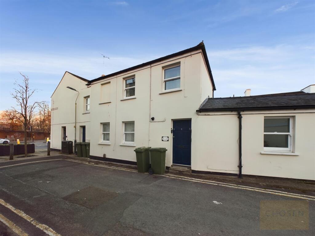 Main image of property: Park Street, Cheltenham