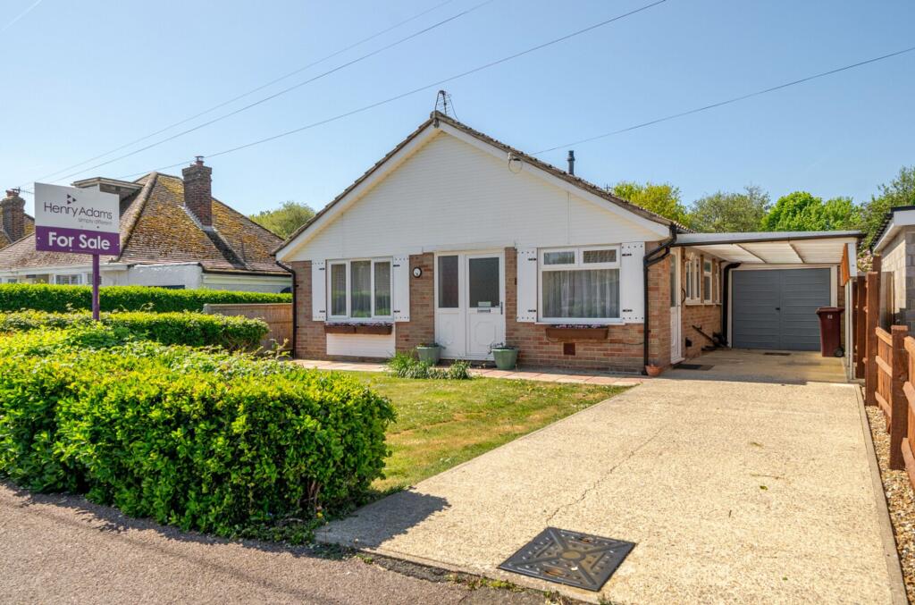 Main image of property: Manor Lane, Selsey, PO20