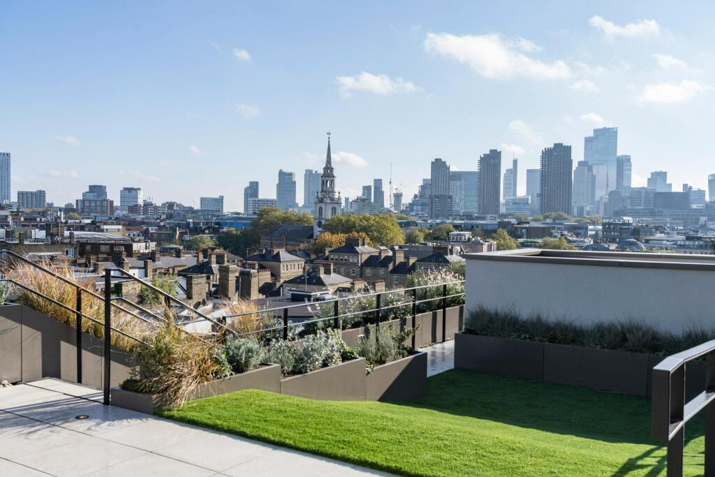 Communal Roof Terrace